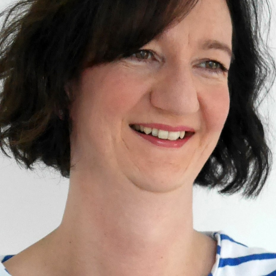 A team photo of Gabriella Mai smiling